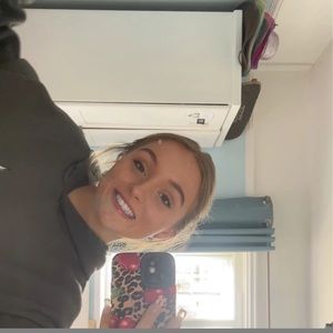 Meet your Posher, Rose